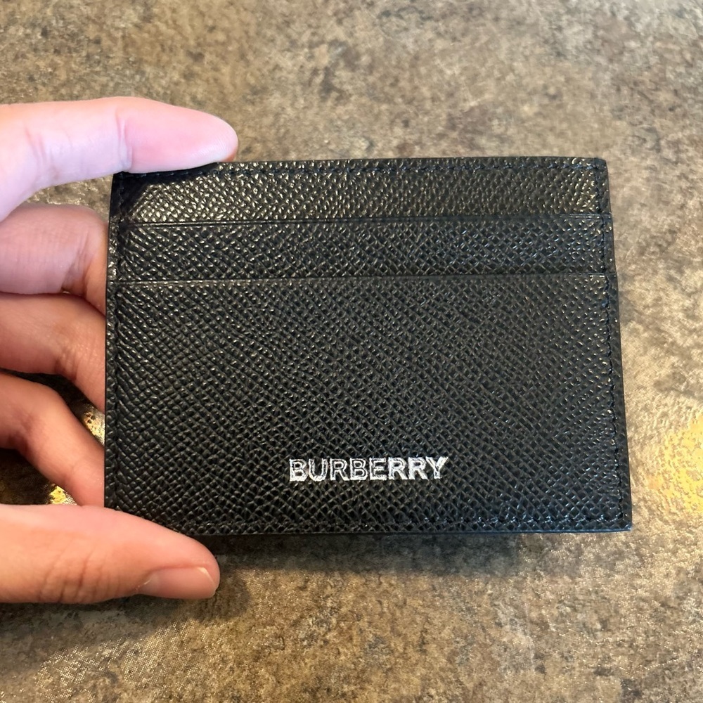 Burberry Grainy Leather Card Case NWOT